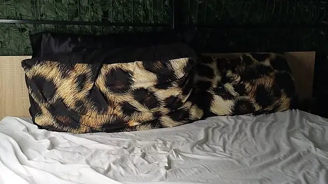 RyanStorm  online show from October 2025 10:28:02 PM