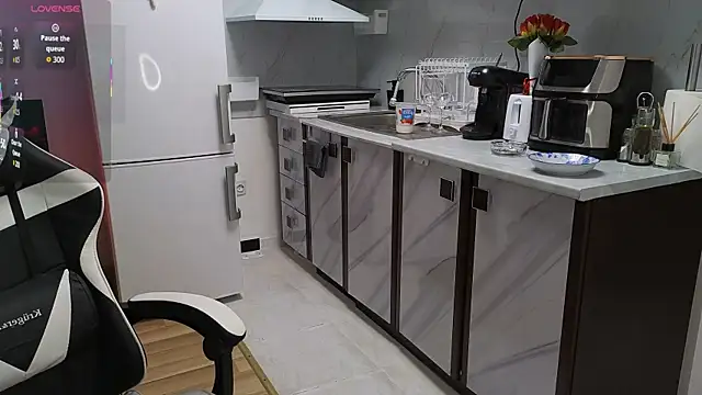 RyanStorm  online show from November 2025 03:12:01 PM