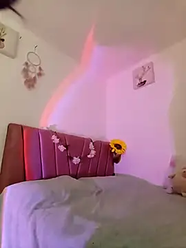 Liahdiaz  online show from September 2025 03:11:01 PM