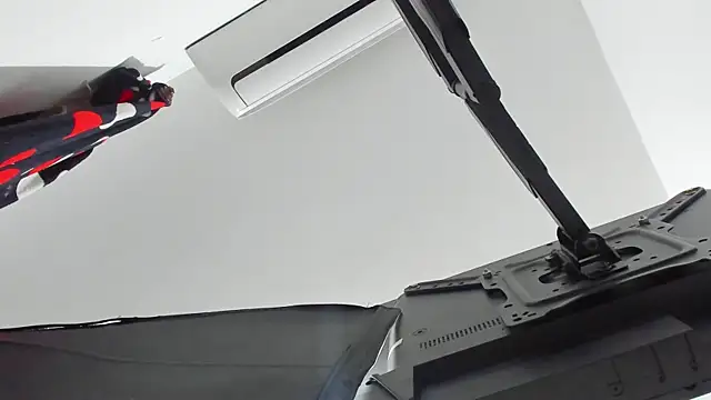 Rihanna hotx online show from November 2025 12:55:02 AM