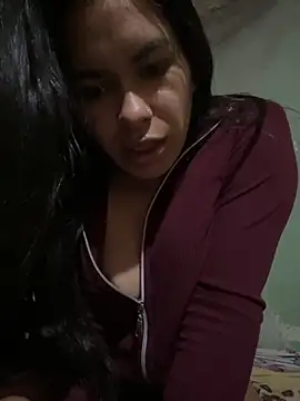 Snapshot of Vixxen_99 chatting on September 2025 04:23:01 AM Vixxen 99 online show from September 2025 04:23:01 AM