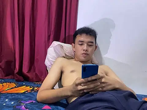 rand1101 online show from October 2025 07:34:01 PM