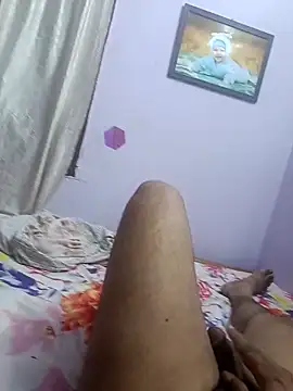 Snapshot of maddy3108 chatting on September 2025 04:12:01 AM maddy3108 online show from September 2025 04:12:01 AM