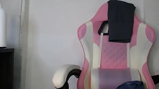 Amber09raiden online show from December 2025 02:56:02 PM