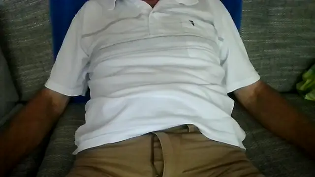 velikifant7 online show from May 2026 04:25:02 PM