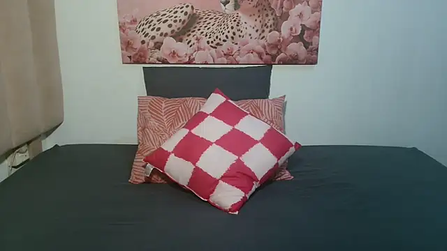 GorillaGripCunt77 online show from February 2026 01:59:02 AM