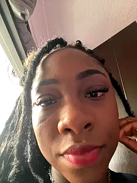 Astergray21 online show from October 2025 01:18:01 PM