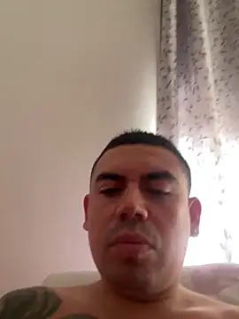 Snapshot of davidxxx099 chatting on October 2025 12:27:01 PM davidxxx099 online show from October 2025 12:27:01 PM