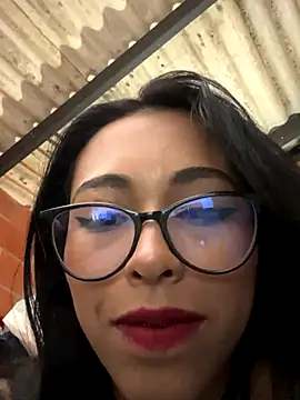 Emma  cumlovee online show from October 2025 01:12:02 PM