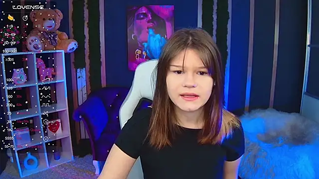 Lunamytrend online show from December 2025 06:10:01 AM