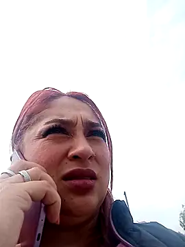 Mariana-94 online show from December 2025 02:02:02 PM