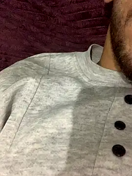 Snapshot of 3Omar45 chatting on November 2025 09:09:02 PM 3Omar45 online show from November 2025 09:09:02 PM