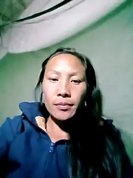 Lisa pusy online show from November 2025 11:46:02 AM