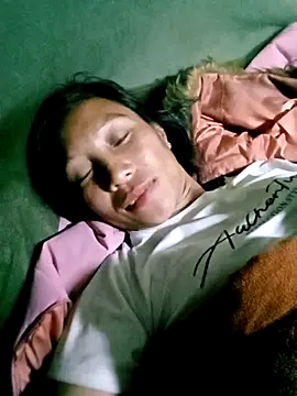 Lisa pusy online show from December 2025 07:09:01 PM