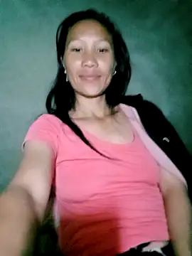 Lisa pusy online show from December 2025 07:11:01 PM