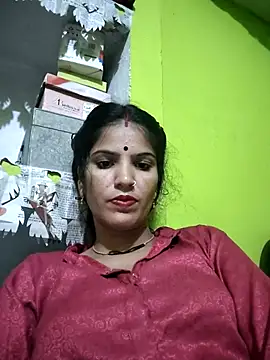 Snapshot of Riya_jaan12 chatting on April 2026 07:44:01 AM Riya jaan12 online show from April 2026 07:44:01 AM
