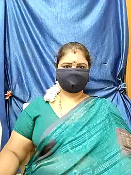 sushma26 online show from September 2025 01:15:01 PM