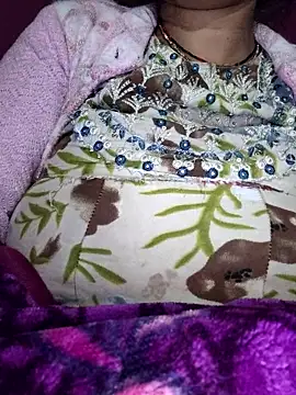 CUTGIRL76 online show from December 2025 09:45:01 PM