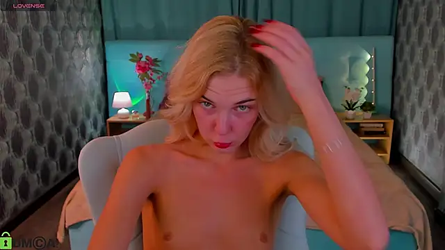 Aurora Bennet online show from October 2025 12:19:01 AM