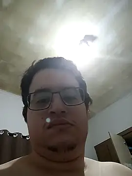 Juliao2030 online show from October 2025 06:08:01 PM