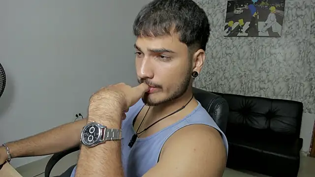 Snapshot of sebastian_jhonson chatting on October 2025 04:20:02 AM sebastian jhonson online show from October 2025 04:20:02 AM