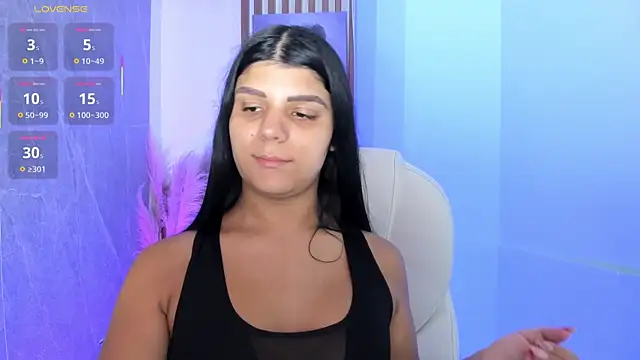 Snapshot of PauliinaBelle_ chatting on May 2026 01:29:02 PM PauliinaBelle online show from May 2026 01:29:02 PM