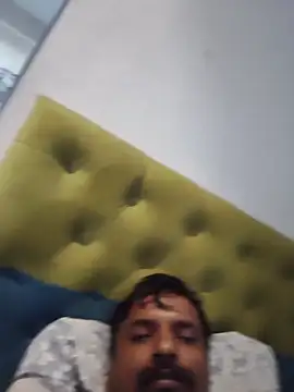 vardh033 online show from November 2025 03:12:02 AM