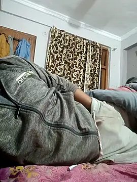 Snapshot of vardh033 chatting on February 2026 11:54:01 PM vardh033 online show from February 2026 11:54:01 PM