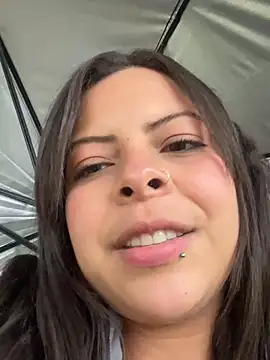 Snapshot of MiaCollinssx chatting on February 2026 06:16:01 PM MiaCollinssx online show from February 2026 06:16:01 PM