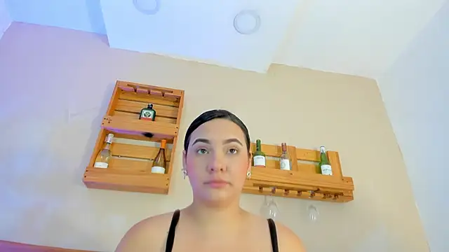  miss mia online show from November 2025 11:43:02 AM