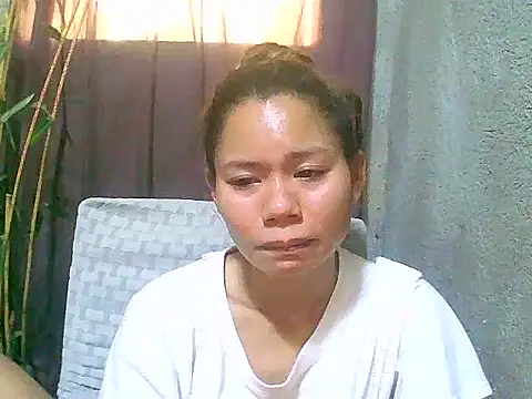 Snapshot of Sweeetgurll chatting on May 2026 01:55:01 AM Sweeetgurll online show from May 2026 01:55:01 AM