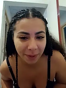 A maddy online show from October 2025 02:18:02 PM