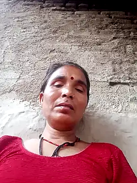 Snapshot of Monika_thakurr chatting on September 2025 12:48:01 PM Monika thakurr online show from September 2025 12:48:01 PM