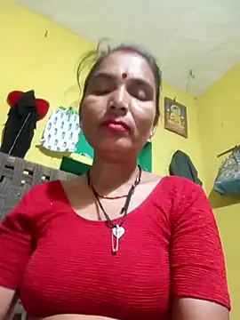 Snapshot of Monika_thakurr chatting on September 2025 09:29:02 PM Monika thakurr online show from September 2025 09:29:02 PM