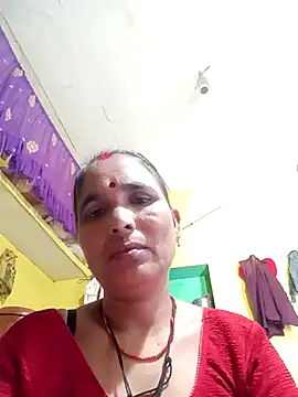 Snapshot of Monika_thakurr chatting on October 2025 08:34:02 AM Monika thakurr online show from October 2025 08:34:02 AM