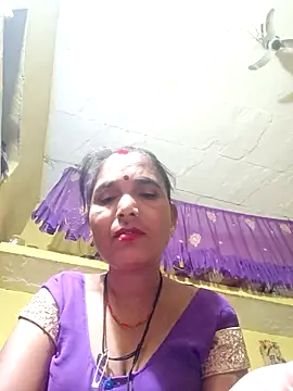 Snapshot of Monika_thakurr chatting on October 2025 10:51:02 PM Monika thakurr online show from October 2025 10:51:02 PM