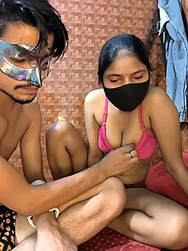 Snapshot of Antique-stickchart-couple chatting on October 2025 01:07:01 PM Antique-stickchart-couple online show from October 2025 01:07:01 PM