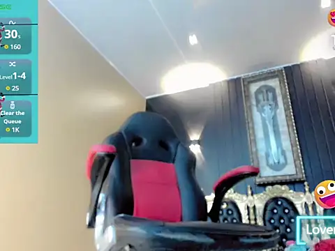 Natasha clifford online show from November 2025 07:34:02 PM