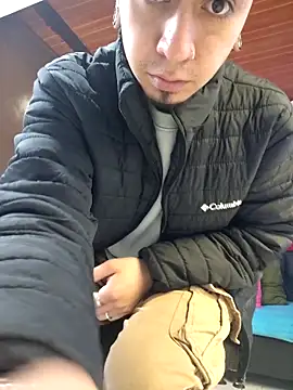 Snapshot of abnerdam01 chatting on October 2025 04:57:01 PM abnerdam01 online show from October 2025 04:57:01 PM