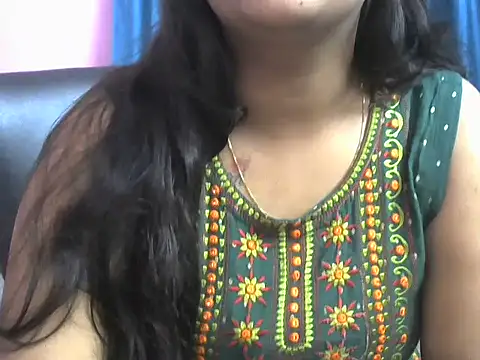 Queenxxx98 online show from October 2025 09:26:02 PM