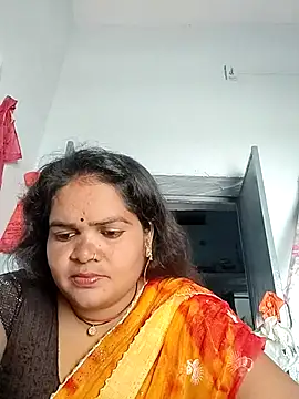 Snapshot of Rashi_cut chatting on September 2025 04:45:01 AM Rashi cut online show from September 2025 04:45:01 AM