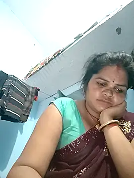 Snapshot of Rashi_cut chatting on September 2025 12:16:01 PM Rashi cut online show from September 2025 12:16:01 PM