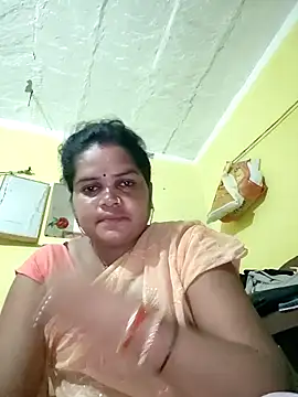Snapshot of Rashi_cut chatting on September 2025 06:32:02 PM Rashi cut online show from September 2025 06:32:02 PM