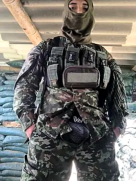 lamejorpene online show from December 2025 05:09:01 PM