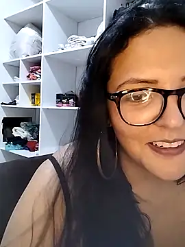 Snapshot of AuroraChest chatting on September 2025 07:59:01 PM AuroraChest online show from September 2025 07:59:01 PM