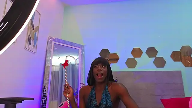 Paulina Sodi online show from November 2025 09:05:02 PM