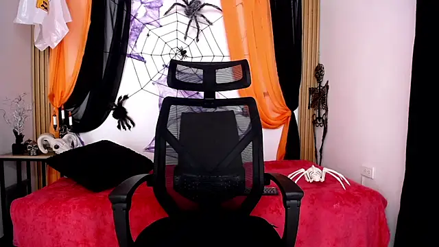 KENDALL ART online show from October 2025 08:09:02 PM