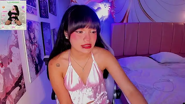 BellaGreen  online show from October 2025 07:57:02 PM