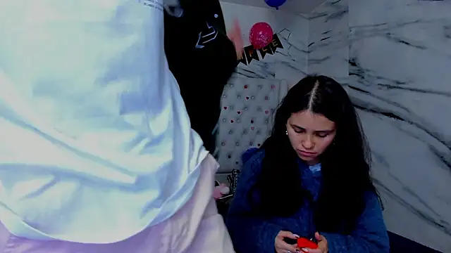 Ari and Storm online show from February 2026 01:56:01 PM