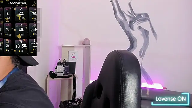 LiamDeep online show from November 2025 08:53:01 PM